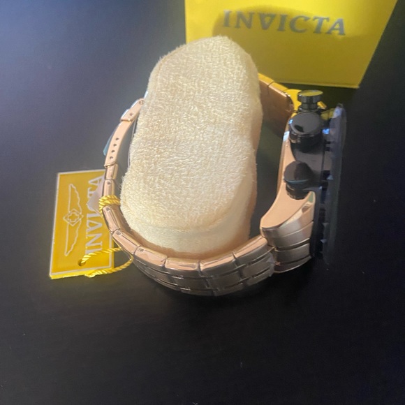 Invicta Men’s Aviator analog display Japanese Quartz watch - Picture 6 of 8